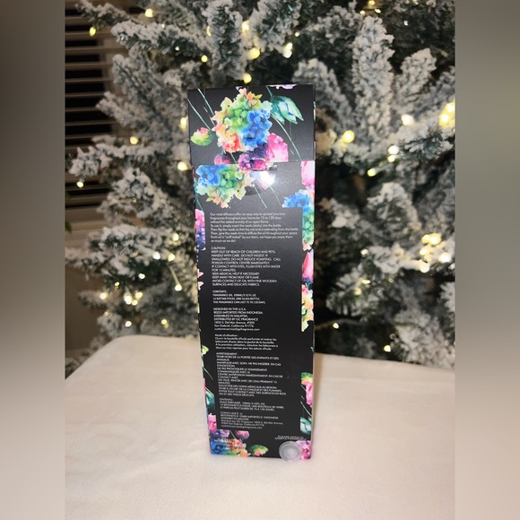 Floral Lavender Reed Diffuser - Picture 5 of 5